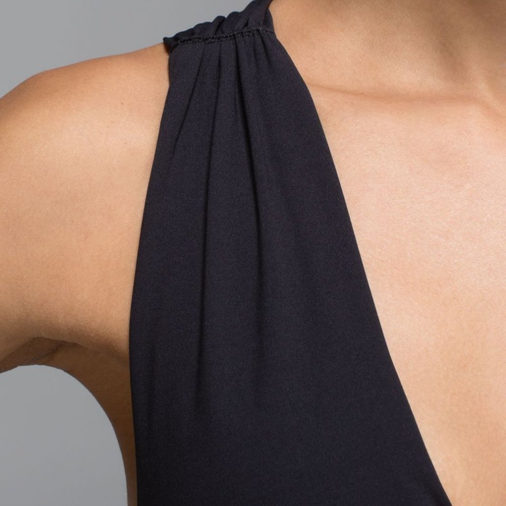 NWT Lululemon City One Piece Size 4 Black - Picture 4 of 10